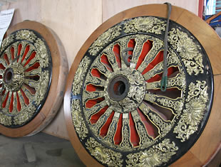 �����E���V��