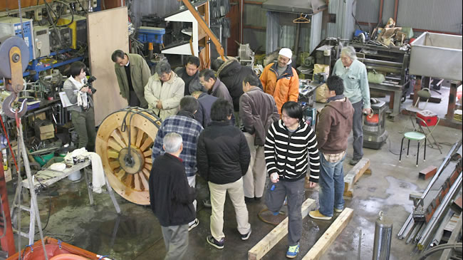 �����E���V��